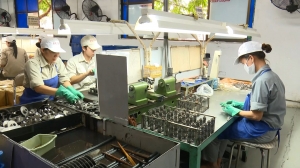 산업생산회복세뚜렷, 안정적성장유지